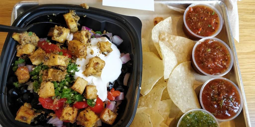 Willys Mexicana Grill | restaurant | 5304 Windward Pkwy, Milton, GA 30004, USA | 6786918733 OR +1 678-691-8733