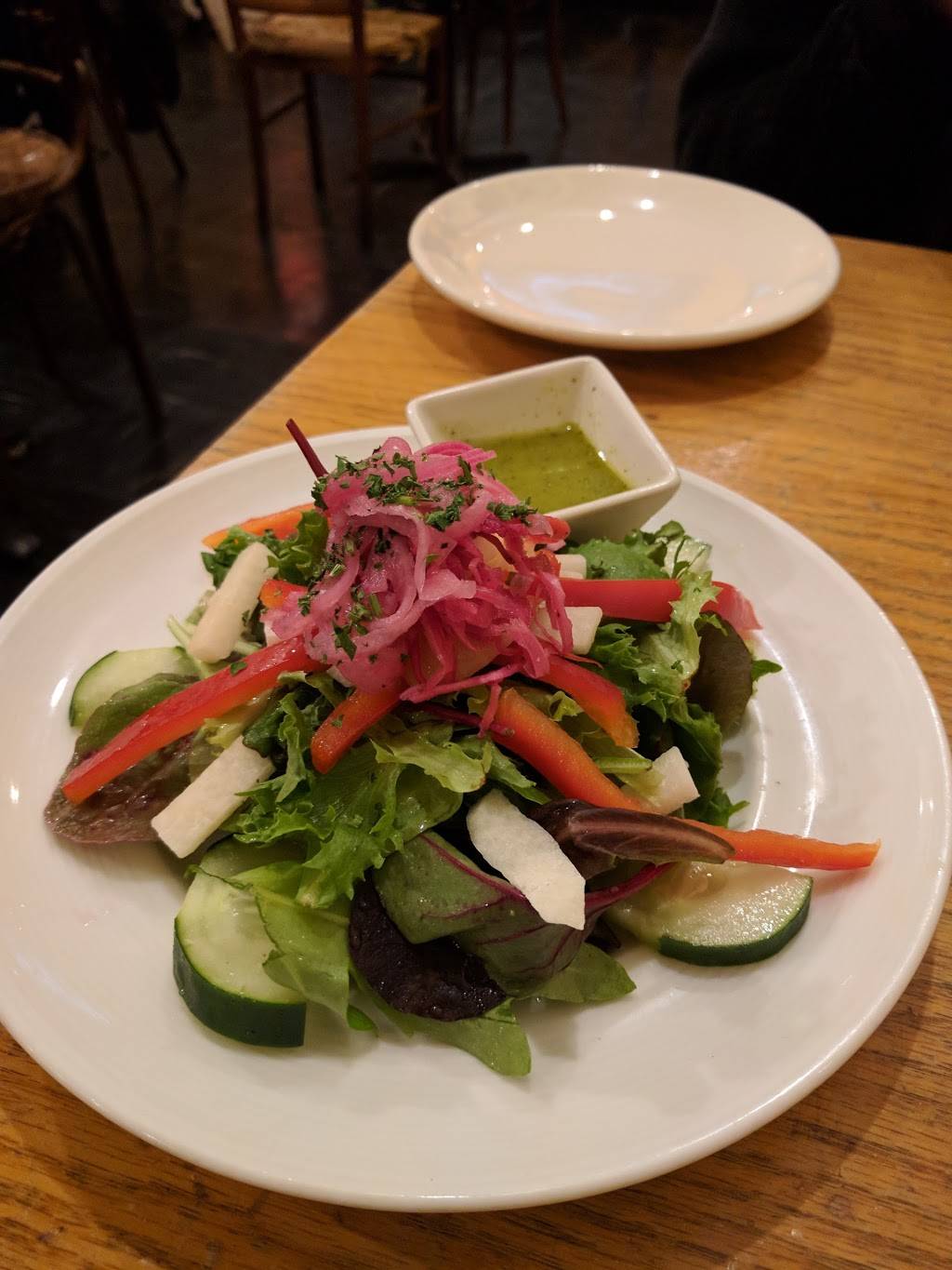 El Nuevo Frutilandia | restaurant | 3077 24th St, San Francisco, CA 94110, USA | 4154947304 OR +1 415-494-7304