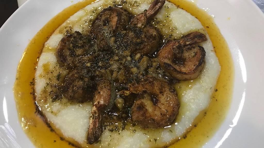 Champs Diner | meal takeaway | 1539 Cecil B. Moore Ave, Philadelphia, PA 19121, USA | 2157690995 OR +1 215-769-0995