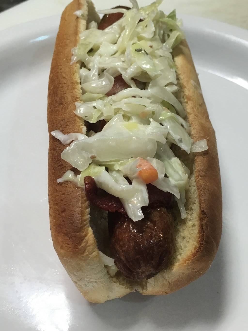 Caseys Restaurant | restaurant | 200 N Pike St, Clarksburg, WV 26301, USA | 3046244378 OR +1 304-624-4378