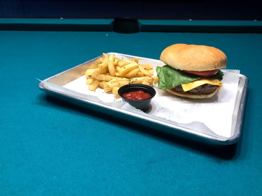 Triple B Bar & Grill | restaurant | 830 S Dixie Hwy, Hollywood, FL 33020, USA | 7548889978 OR +1 754-888-9978