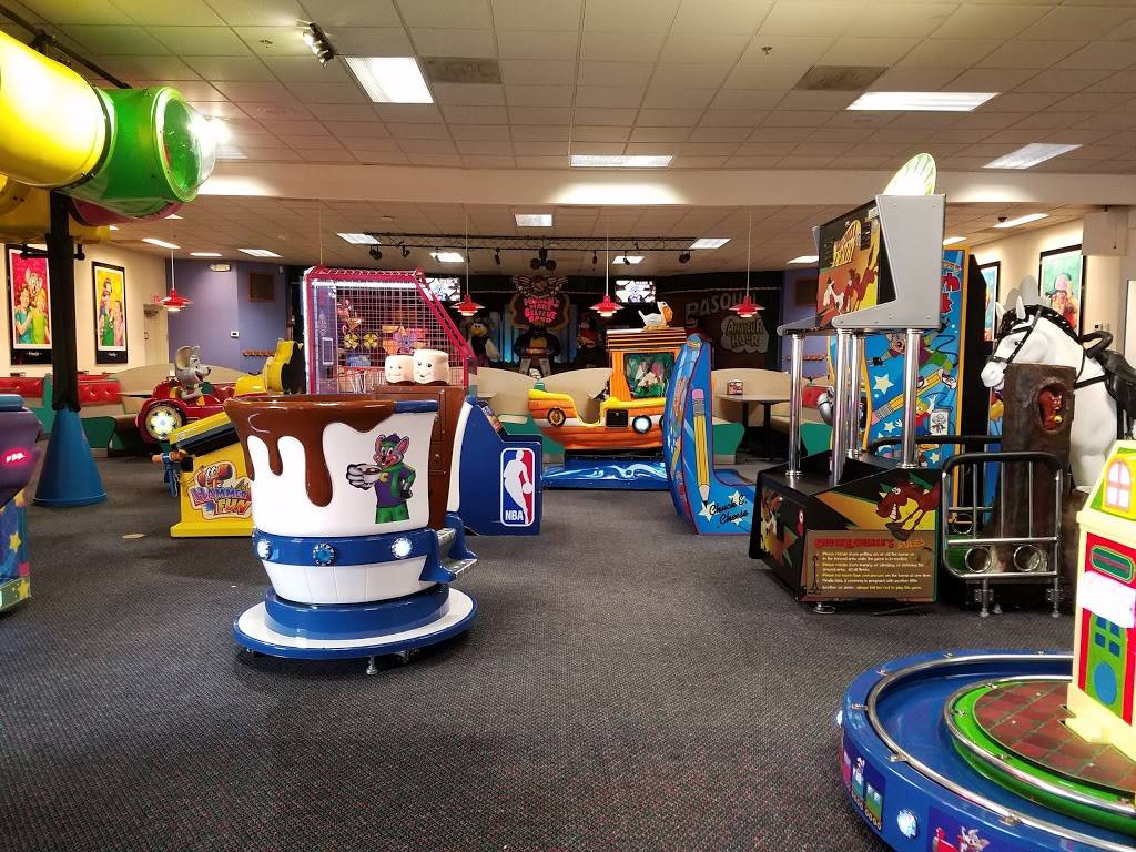 Chuck E. Cheese | restaurant | 4444 State Rd #16, La Crosse, WI 54601, USA | 6087816440 OR +1 608-781-6440