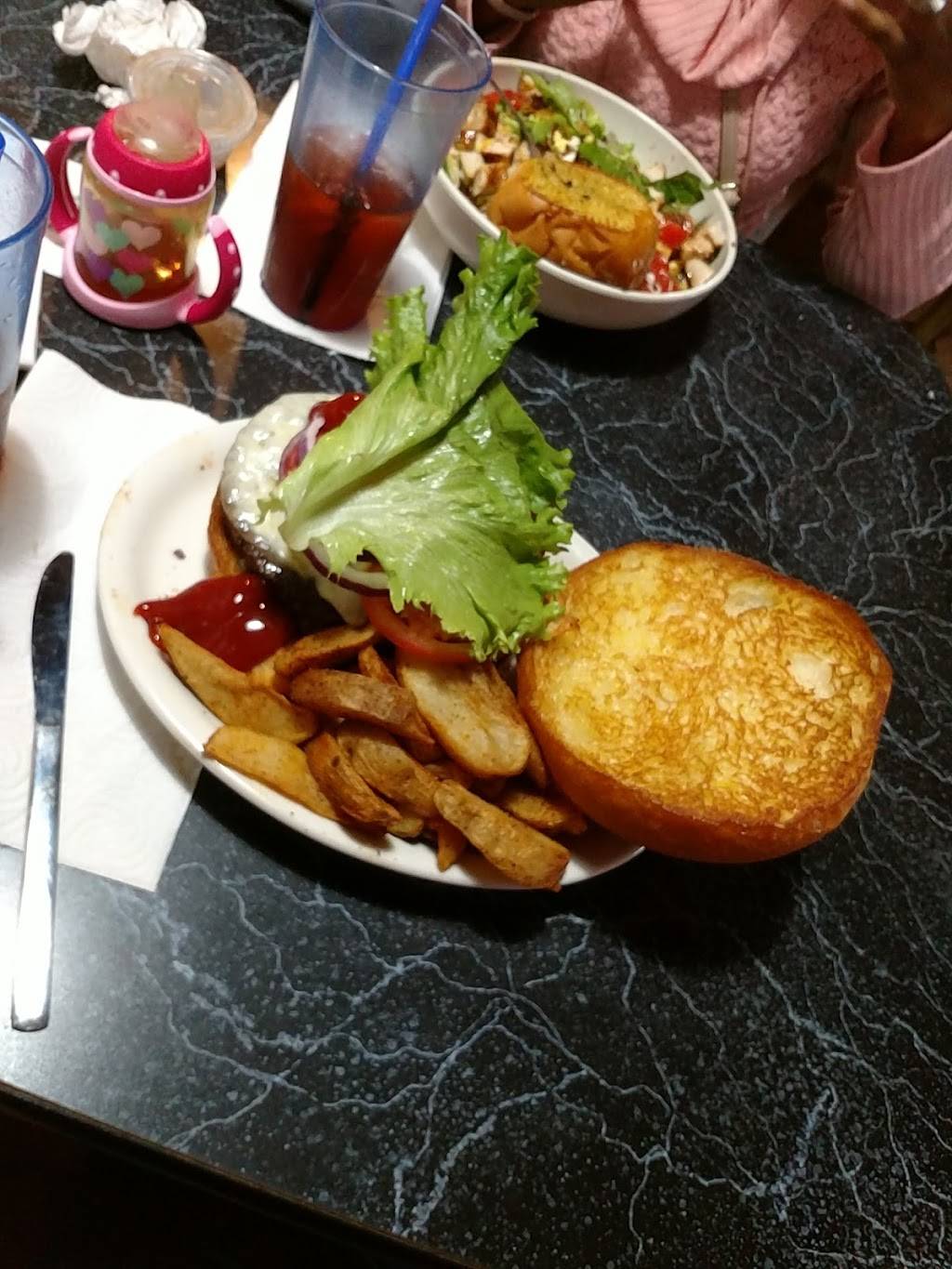 Fuddruckers | restaurant | 1949 S Padre Island Dr, Corpus Christi, TX 78416, USA | 3618570808 OR +1 361-857-0808