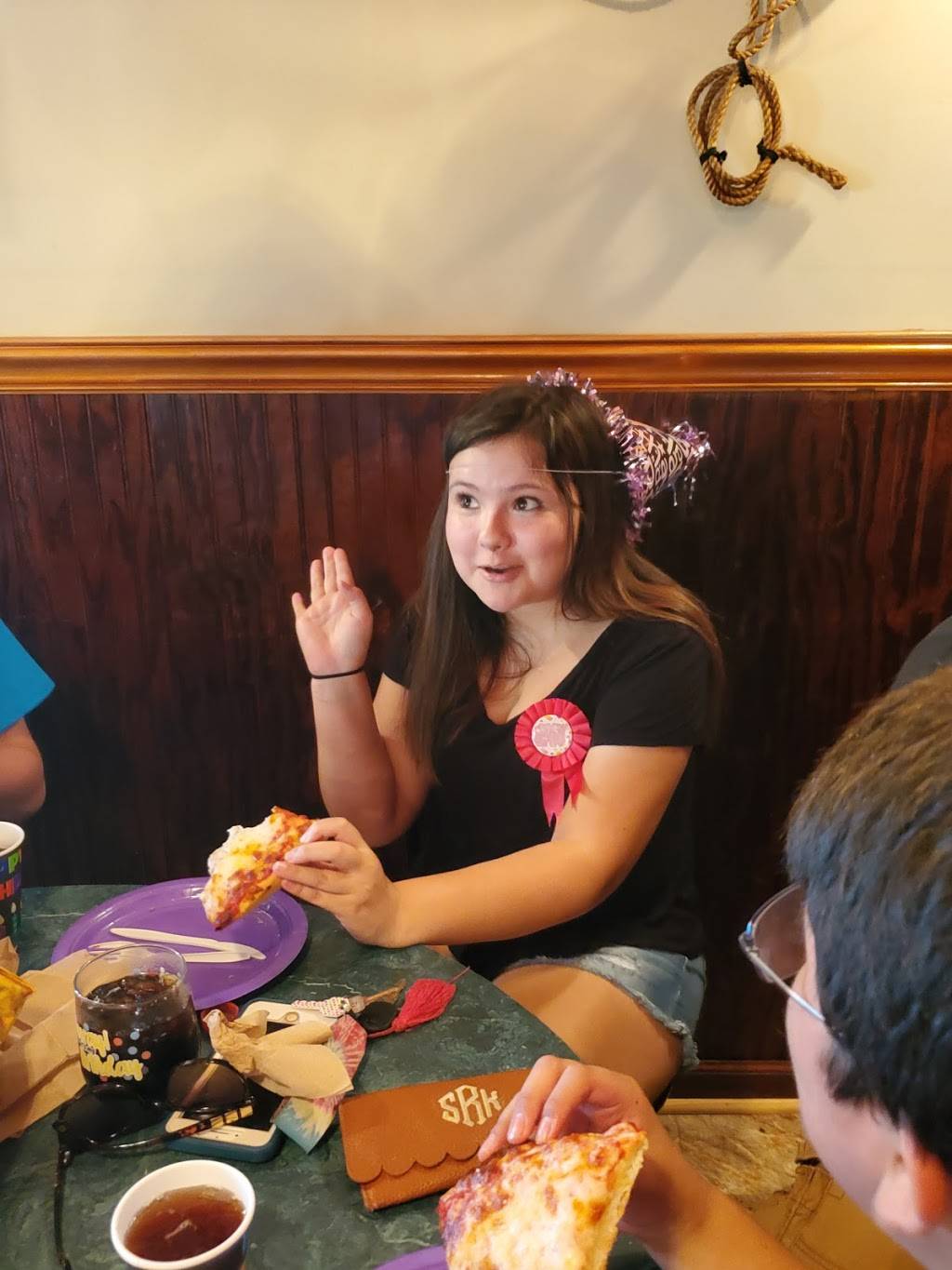 Pizza Corner | restaurant | 209 N Main St, Kenansville, NC 28349, USA | 9102960051 OR +1 910-296-0051