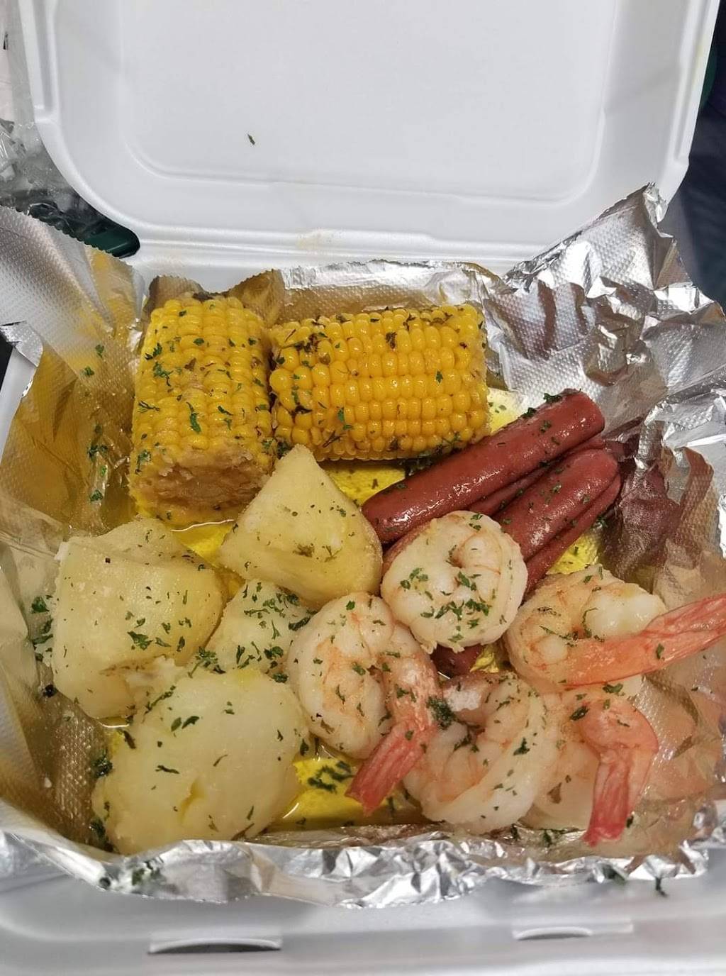 Delta Trenz Soul Food | restaurant | 4200 E 35th St, Kansas City, MO 64128, USA | 8163268942 OR +1 816-326-8942