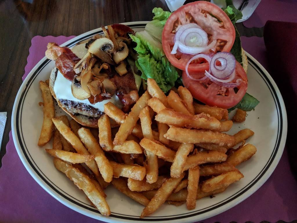 Brick Front Restaurant-Lounge | restaurant | 134 Church St, Laconia, NH 03246, USA | 6035240399 OR +1 603-524-0399