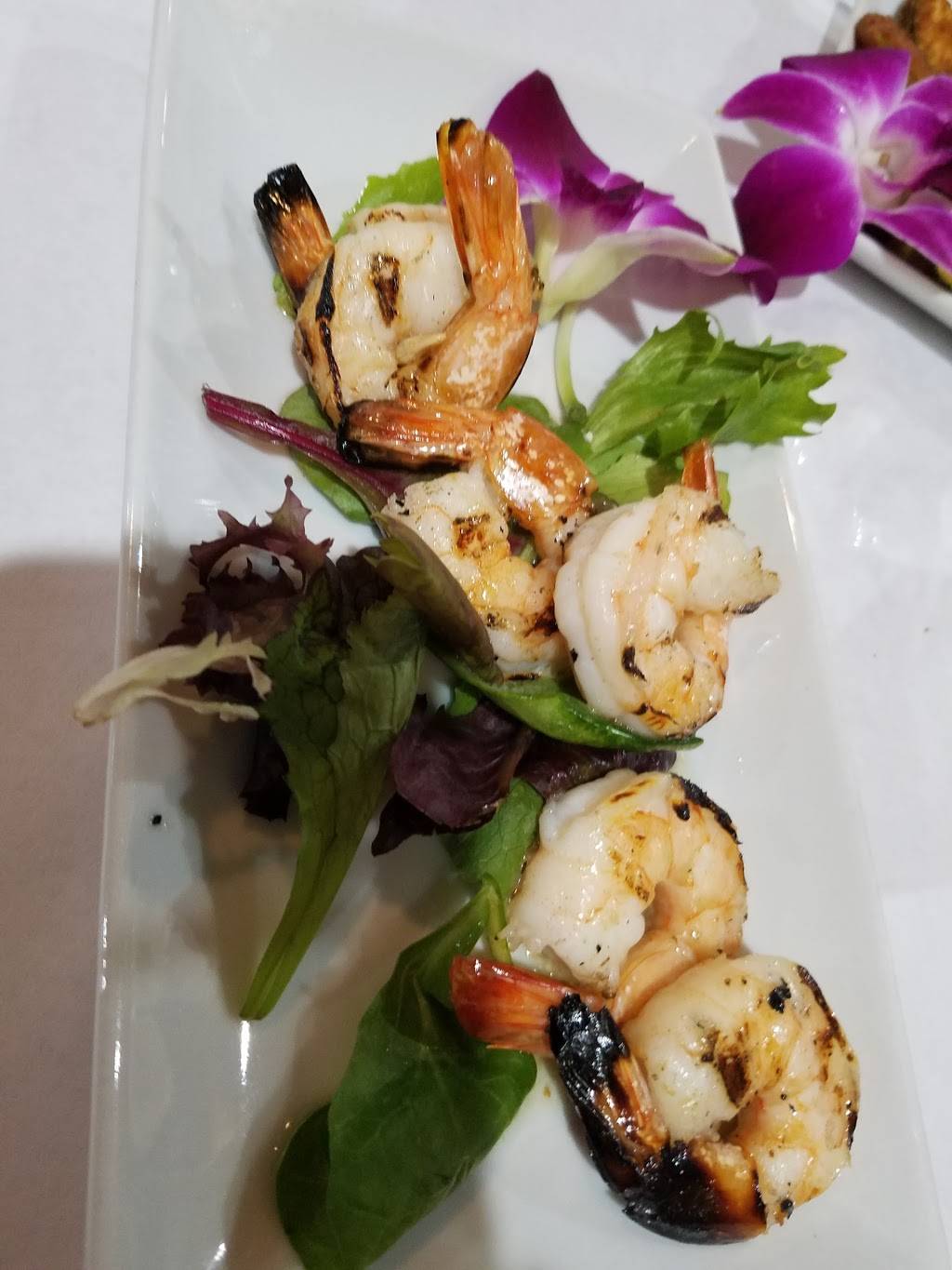 Samanthas of Bandera | restaurant | 702 TX-16, Bandera, TX 78003, USA | 8307155588 OR +1 830-715-5588