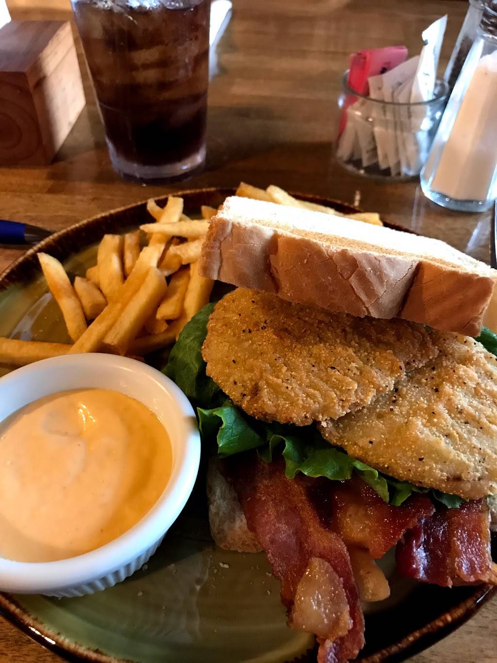 Back Home Restaurant | restaurant | 251 W Dixie Ave, Elizabethtown, KY 42701, USA | 2707692800 OR +1 270-769-2800