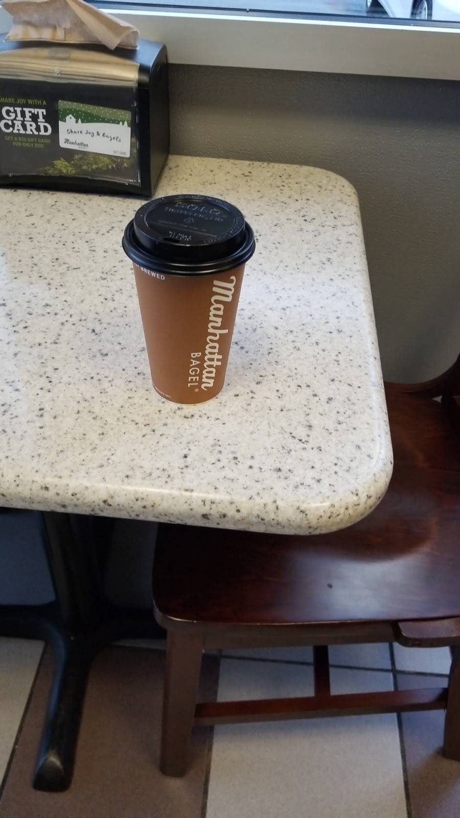 Manhattan Bagel | cafe | 4 S MacDade Blvd, Glenolden, PA 19036, USA | 6102370586 OR +1 610-237-0586