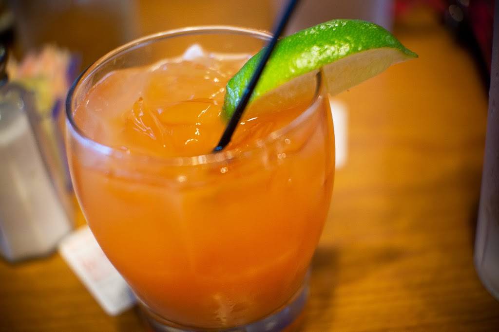 Warrens Lobster House | restaurant | 11 Water St, Kittery, ME 03904, USA | 2074391630 OR +1 207-439-1630