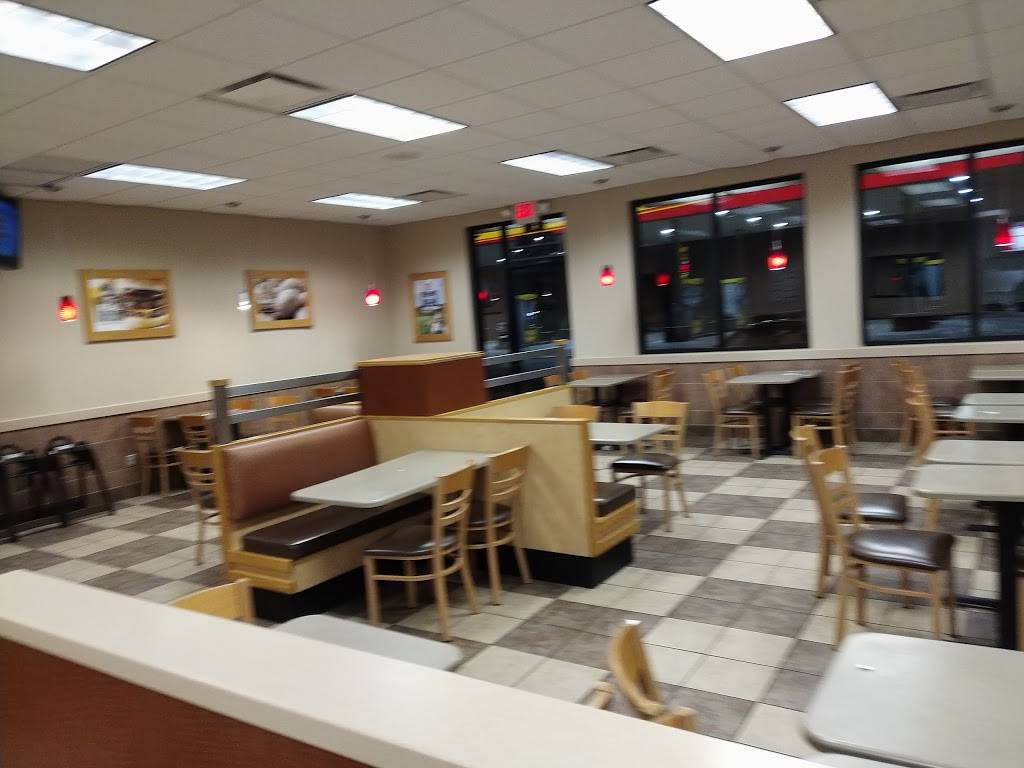 Wendys | restaurant | 21548 FM471, Natalia, TX 78059, USA | 8306639997 OR +1 830-663-9997