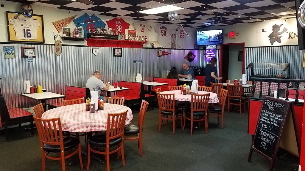 Knotty Pig BBQ, Burger & Chili House | restaurant | 6835 E 15th St, Tulsa, OK 74112, USA | 9182580005 OR +1 918-258-0005