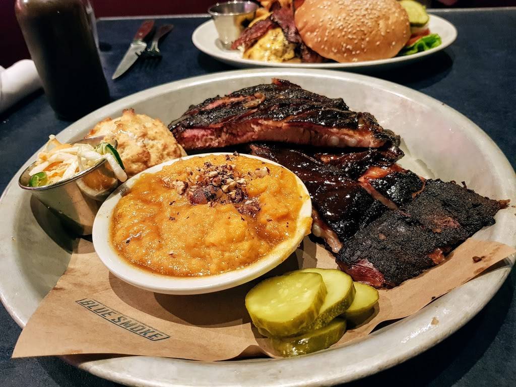 Blue Smoke | restaurant | 255 Vesey St, New York, NY 10282, USA | 2128892005 OR +1 212-889-2005