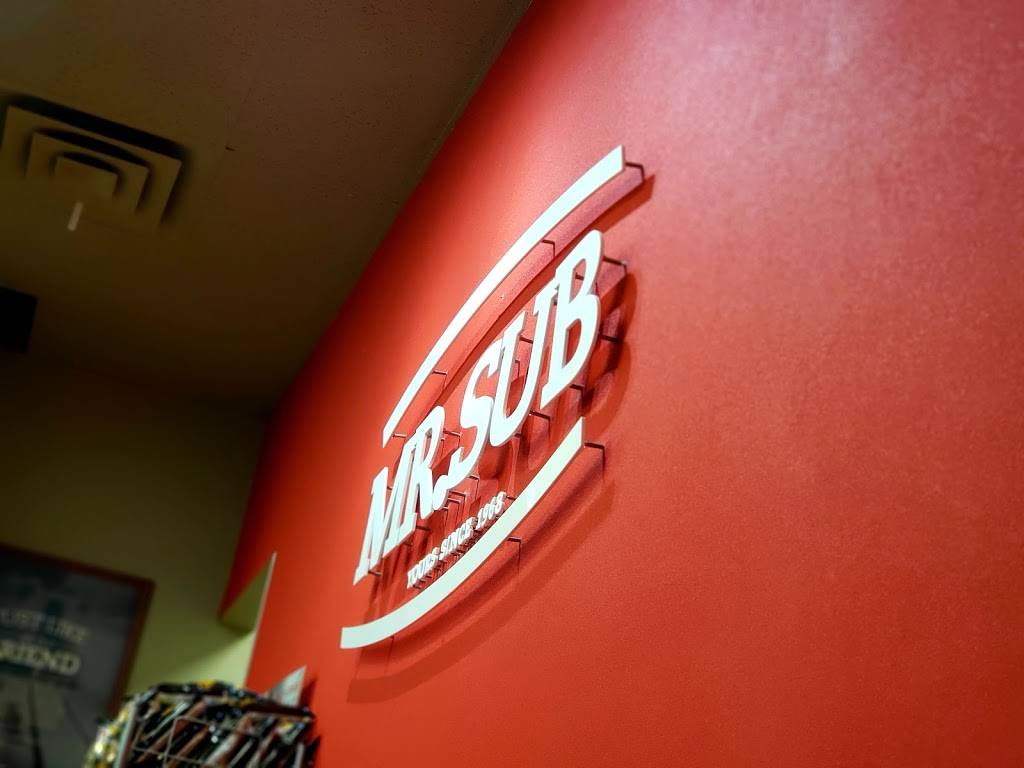 Mr.Sub | restaurant | 6740 Meadowvale Town Centre Cir, Mississauga, ON L5N 4B7, Canada | 9058129783 OR +1 905-812-9783
