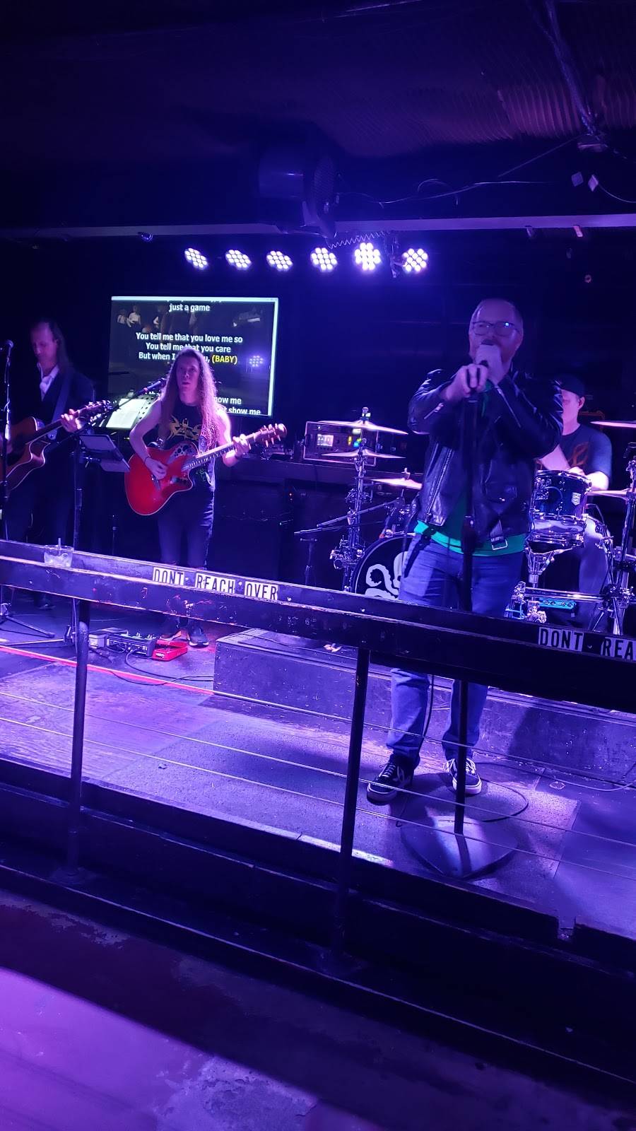 Dark Horse Tavern | restaurant | 816 North Highland Avenue Northeast, Atlanta, GA 30306, USA | 4048733607 OR +1 404-873-3607