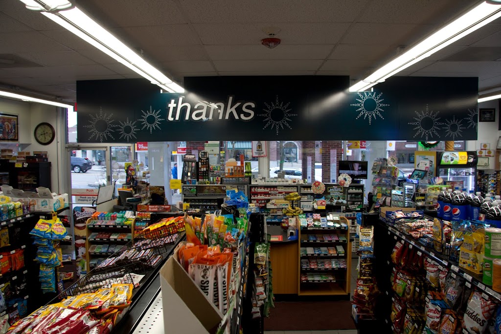 Lake Forest Shell | cafe | 193 E Deerpath Rd, Lake Forest, IL 60045, USA | 8472340070 OR +1 847-234-0070