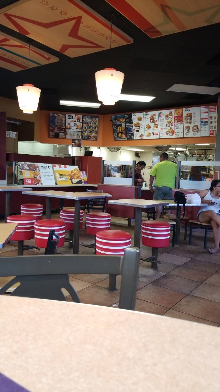 Taco Bell | meal takeaway | 50 N Lee St, LaBelle, FL 33935, USA | 8636753400 OR +1 863-675-3400