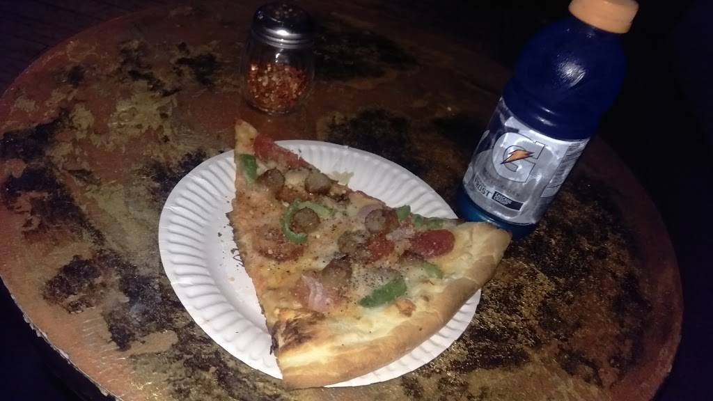 Guss New York Pizza | restaurant | 7333 E Shoeman Ln, Scottsdale, AZ 85251, USA | 4804235555 OR +1 480-423-5555