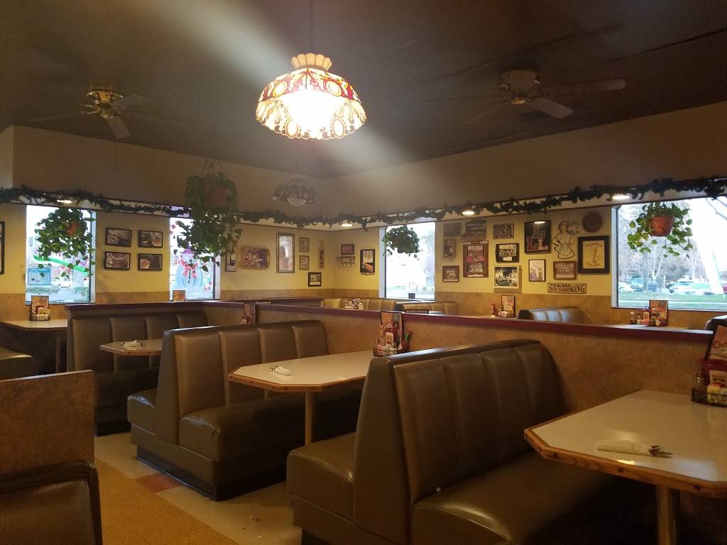 Velvet Grill & Creamery | restaurant | 1421 S Ham Ln, Lodi, CA 95242, USA | 2093698231 OR +1 209-369-8231