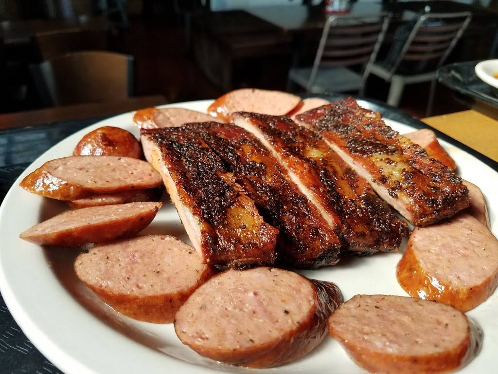 Cousins Bar-B-Q | restaurant | ALLIANCE TOWN CENTER, 9560 Feather Grass Ln, Fort Worth, TX 76177, USA | 8177502020 OR +1 817-750-2020