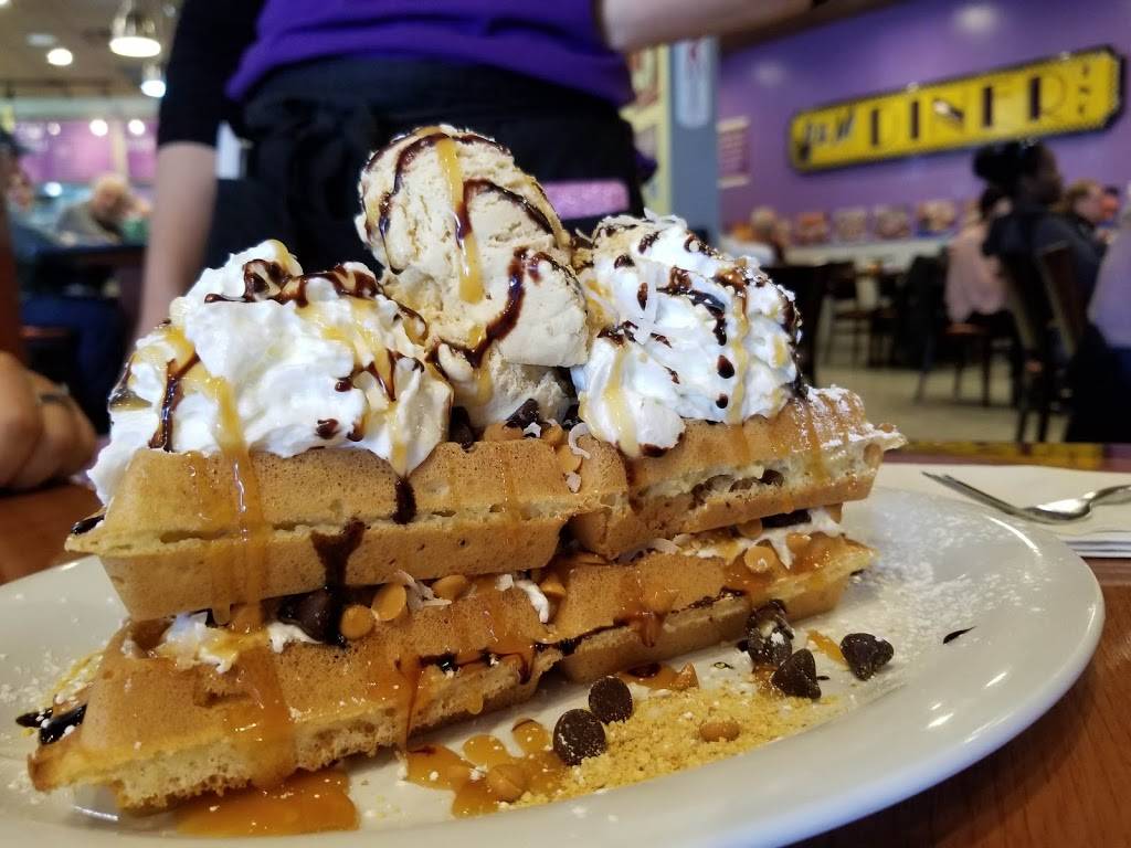 J & M Diner | restaurant | 50 Worcester Rd, Framingham, MA 01702, USA | 5088757811 OR +1 508-875-7811