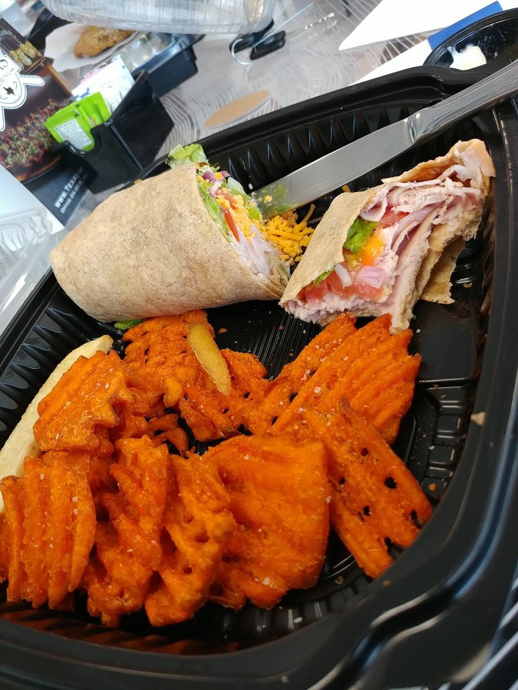 BlueGreen Canteen | restaurant | 6211 Owens St #130, Dallas, TX 75235, USA | 2143516005 OR +1 214-351-6005