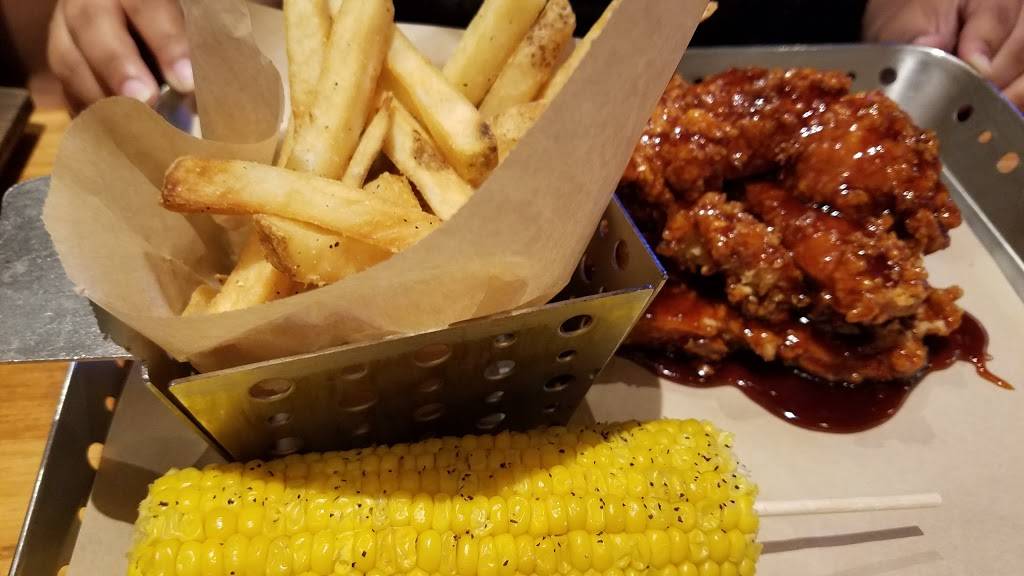 Chilis Grill & Bar | meal takeaway | 4131 S Tamiami Trail, Sarasota, FL 34231, USA | 9419227601 OR +1 941-922-7601