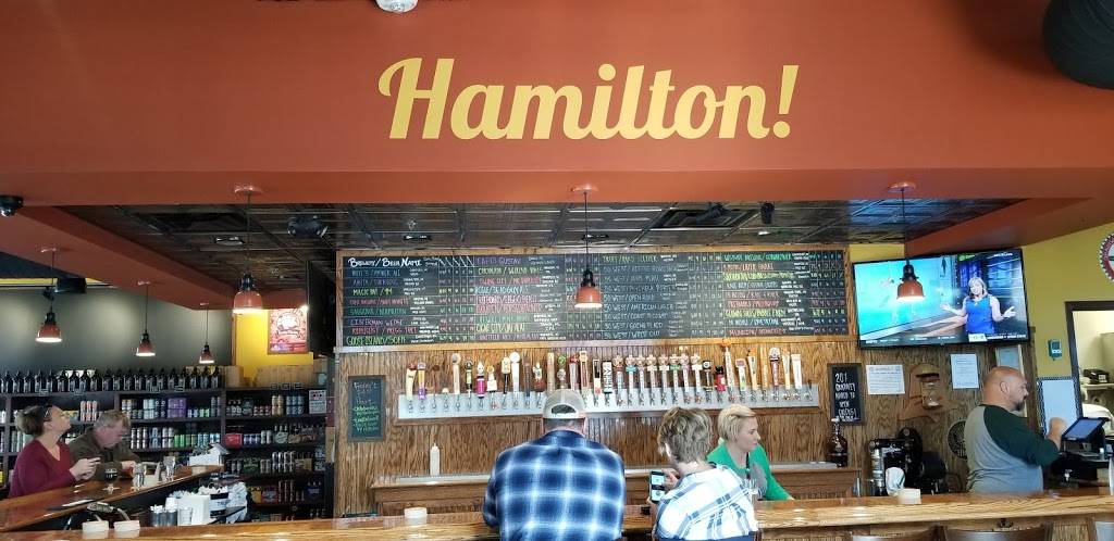 The Casual Pint Hamilton Ohio | restaurant | 130 Riverfront Plaza, Hamilton, OH 45011, USA | 5137372309 OR +1 513-737-2309