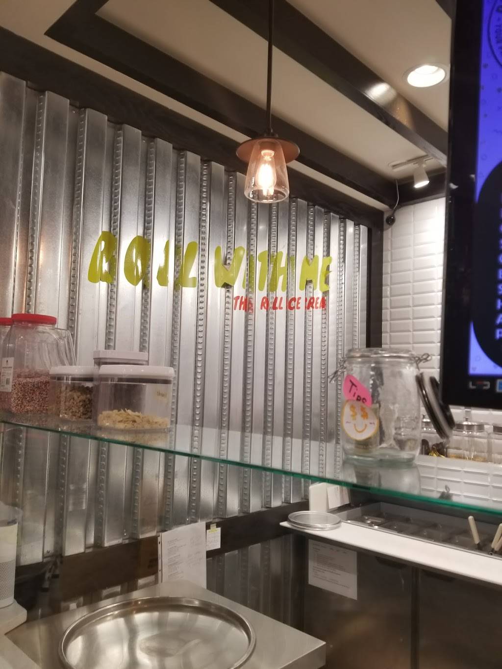 Parang Streeet Southeast Asian Kitchen | restaurant | 561 US-1, Edison, NJ 08817, USA | 7325431988 OR +1 732-543-1988