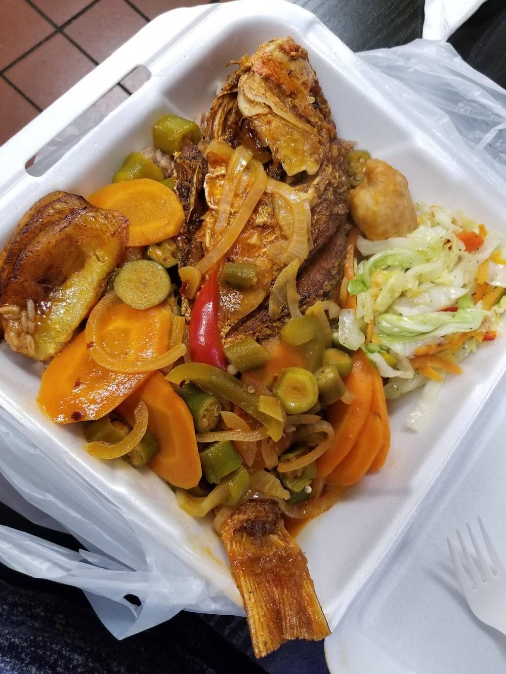 Country Style Jamaican Restaurant | restaurant | 630 N La Brea Ave #111, Inglewood, CA 90302, USA | 4242276915 OR +1 424-227-6915