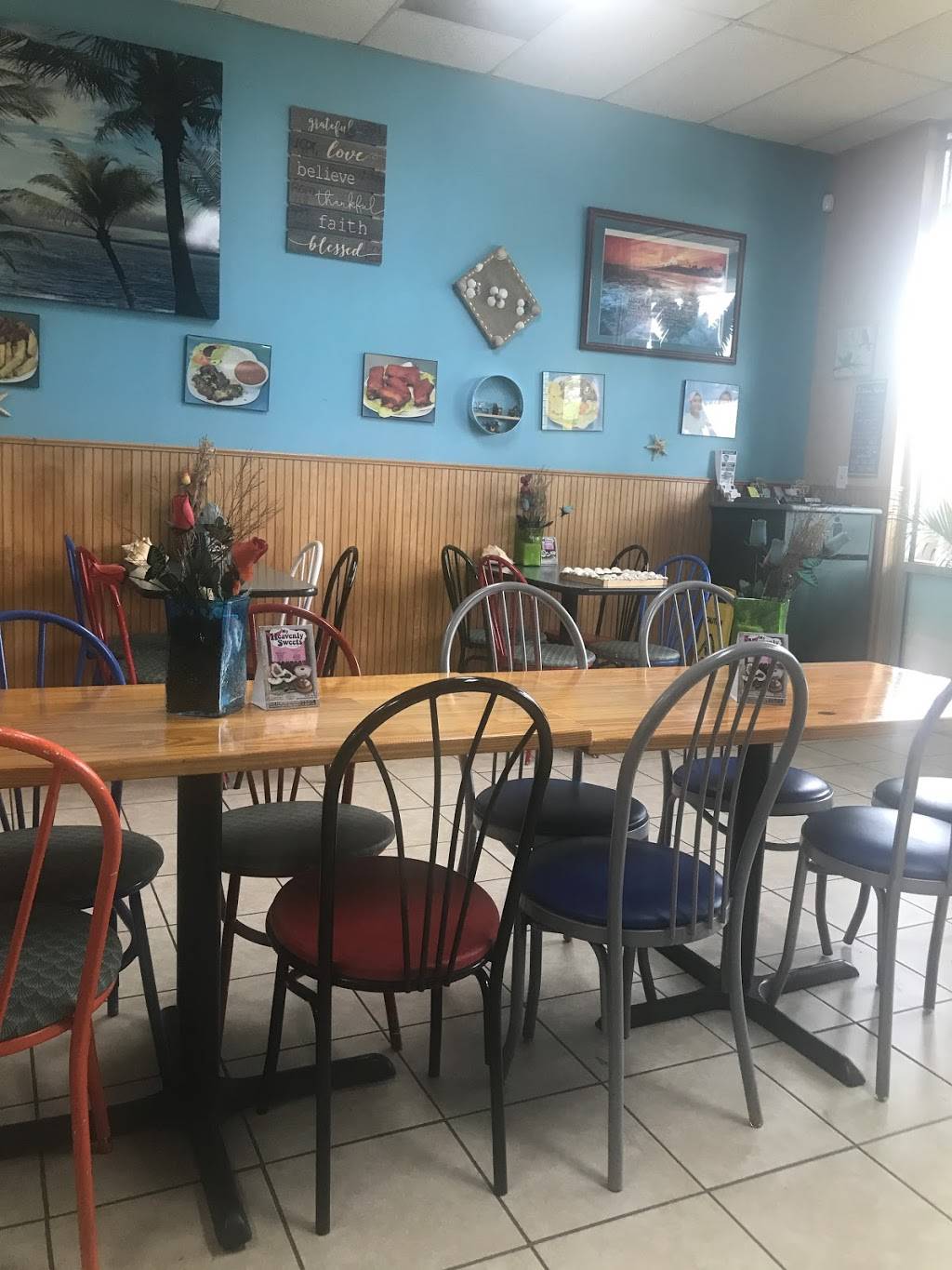 Caribbean Delight | restaurant | 11471 US-70 BUS, Clayton, NC 27520, USA | 9192431618 OR +1 919-243-1618