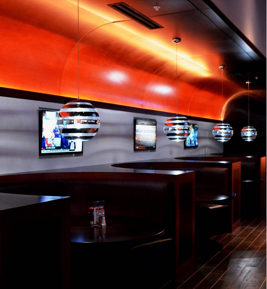 Draft Day | restaurant | 7077 Elmore Avenue, Davenport, IA 52807, USA | 5633288000 OR +1 563-328-8000