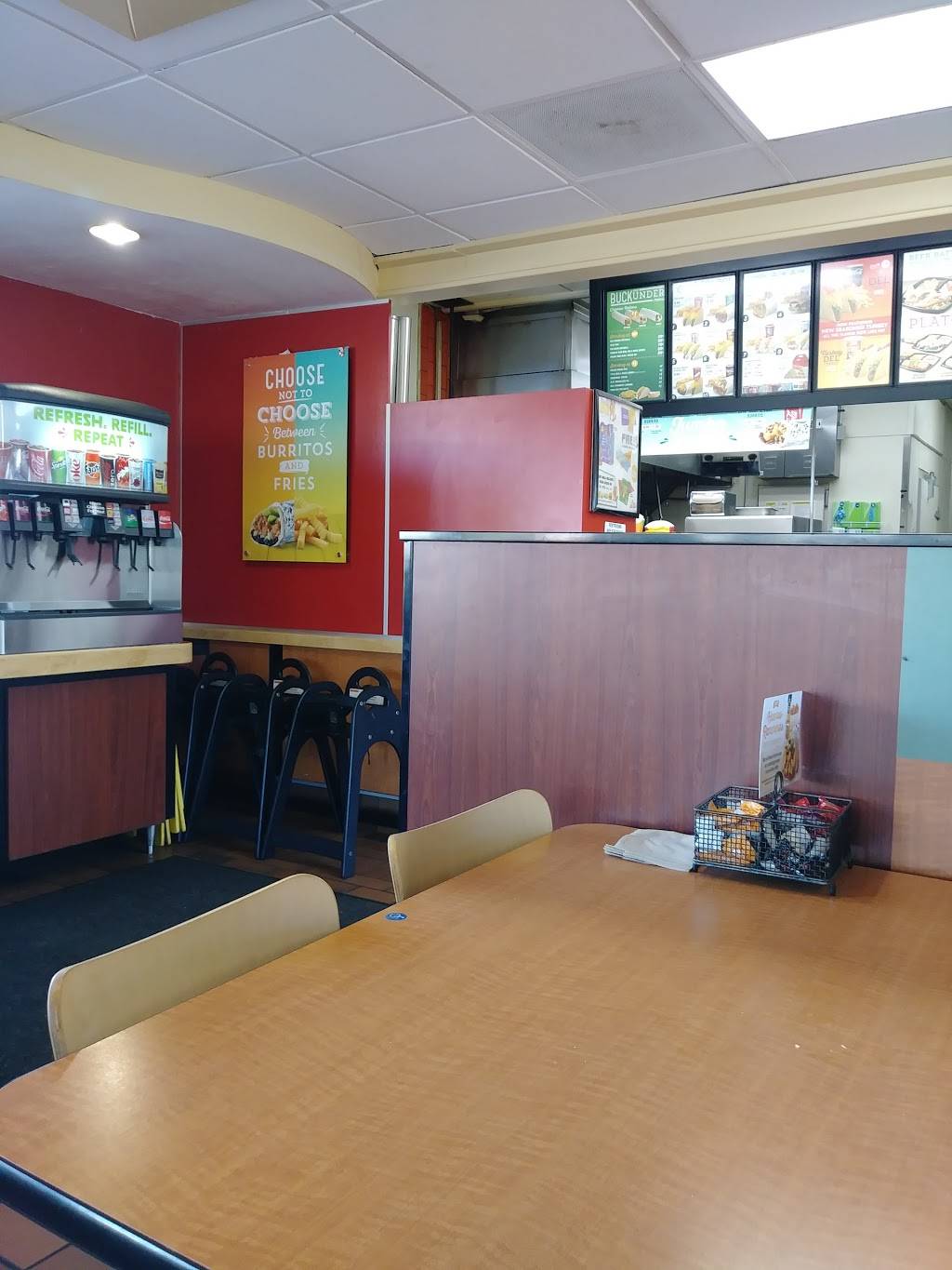 Del Taco | meal takeaway | 6118 Clay St, Riverside, CA 92509, USA | 9516816764 OR +1 951-681-6764
