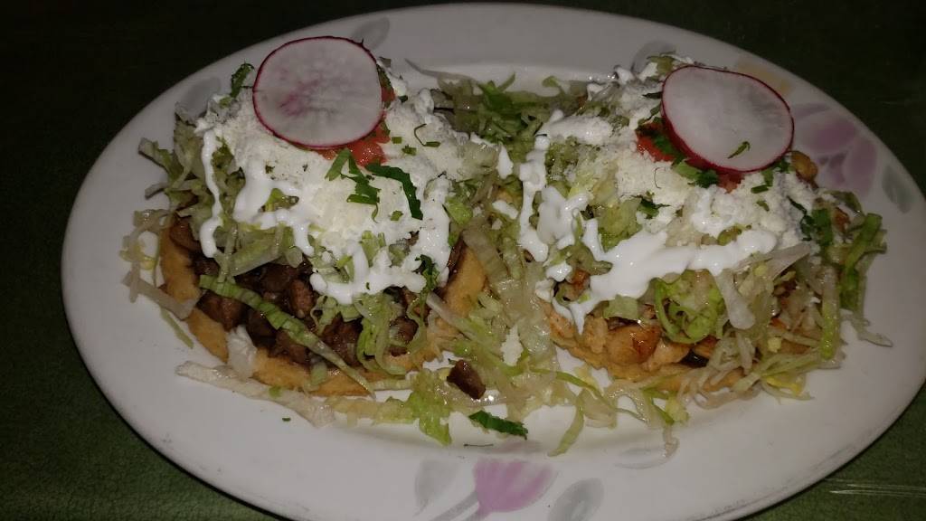 El Torito de Tlaxcala | restaurant | 2132 Cruger Ave, Bronx, NY 10462, USA | 7182392228 OR +1 718-239-2228