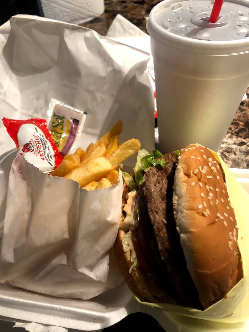 Frosty Queen | restaurant | 7800 Stockton Blvd, Sacramento, CA 95823, USA | 9166479172 OR +1 916-647-9172