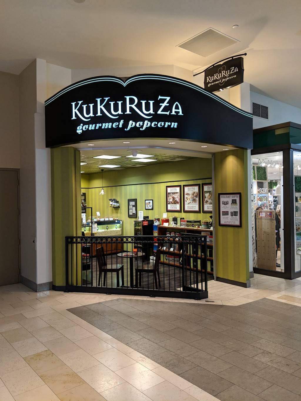KuKuRuZa Gourmet Popcorn | meal takeaway | 2033 Bellevue Square, Bellevue, WA 98004, USA | 4254518084 OR +1 425-451-8084