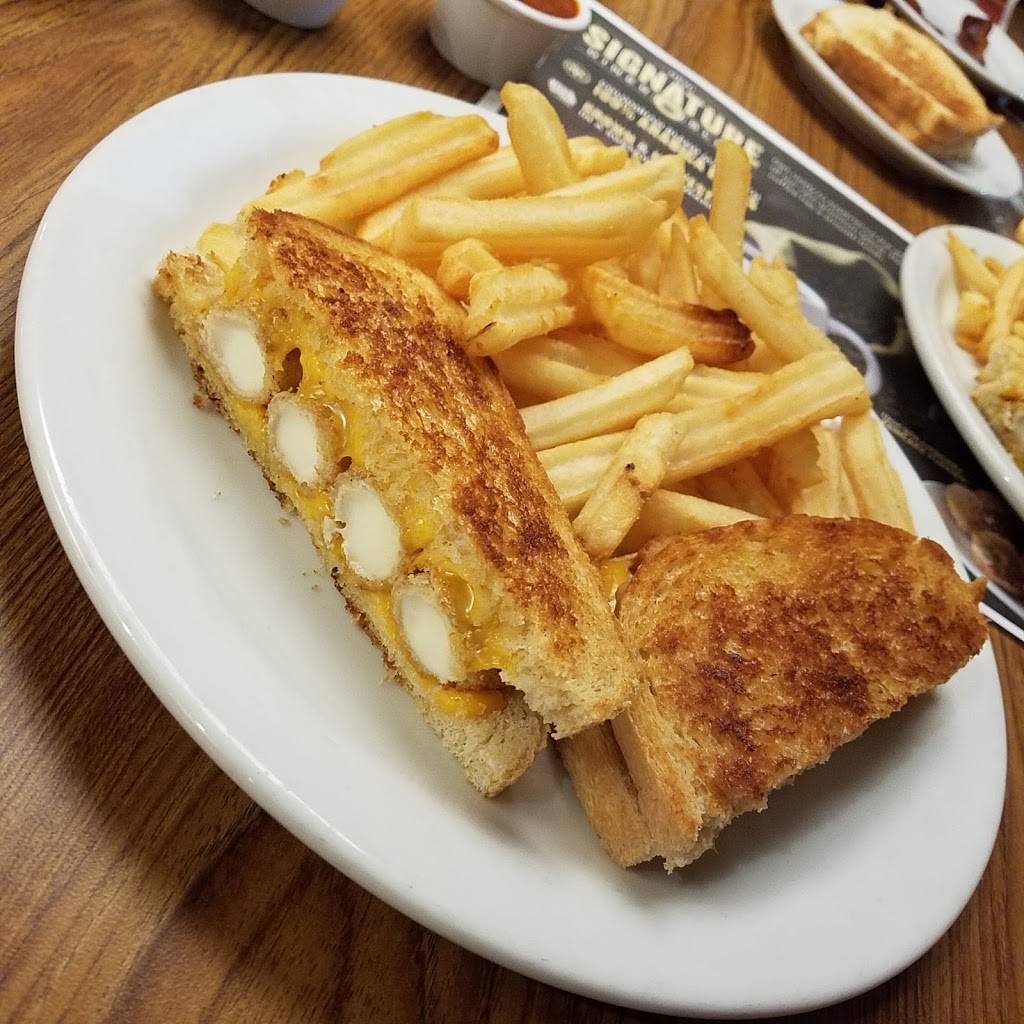 Dennys | restaurant | 108 E Orangethorpe Ave, Placentia, CA 92870, USA | 7145281661 OR +1 714-528-1661