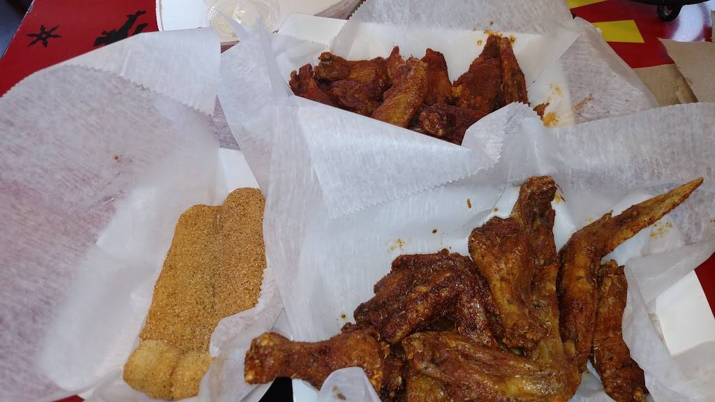 Kelleys Kickin Chicken | restaurant | 1397 N Missouri St, West Memphis, AR 72301, USA | 8704000013 OR +1 870-400-0013