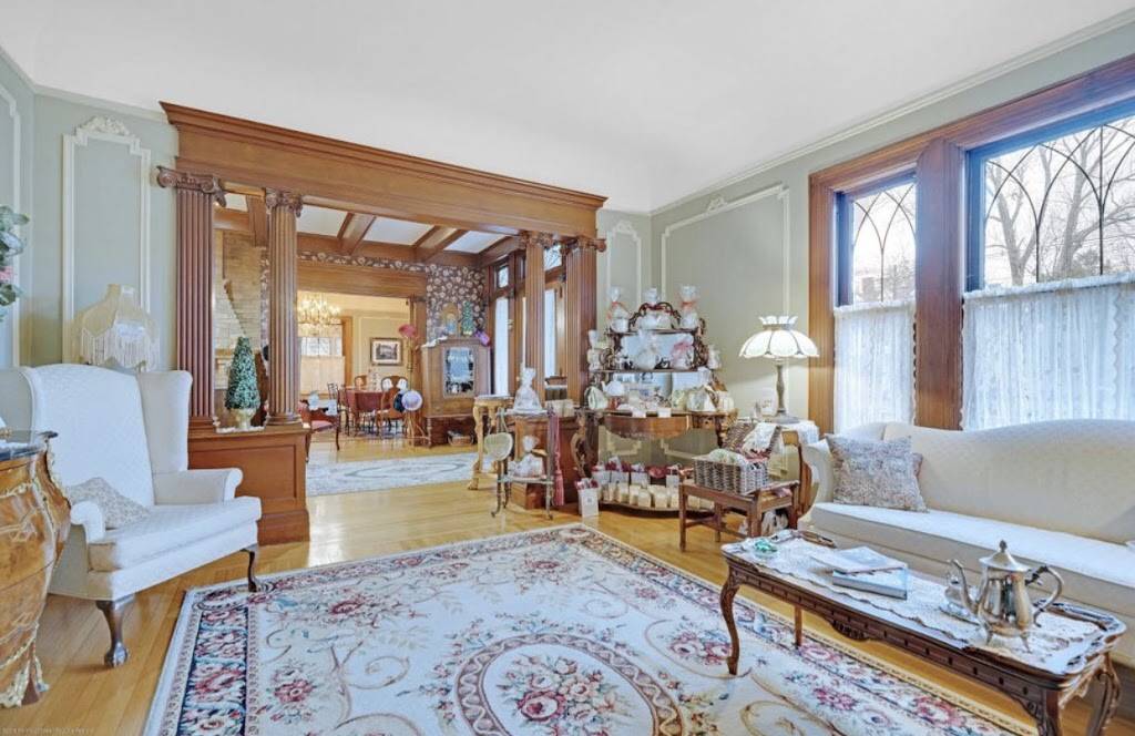 Mathis House, a Victorian Bed & Breakfast and Tearoom | restaurant | 600 Main St, Toms River, NJ 08753, USA | 7328187580 OR +1 732-818-7580