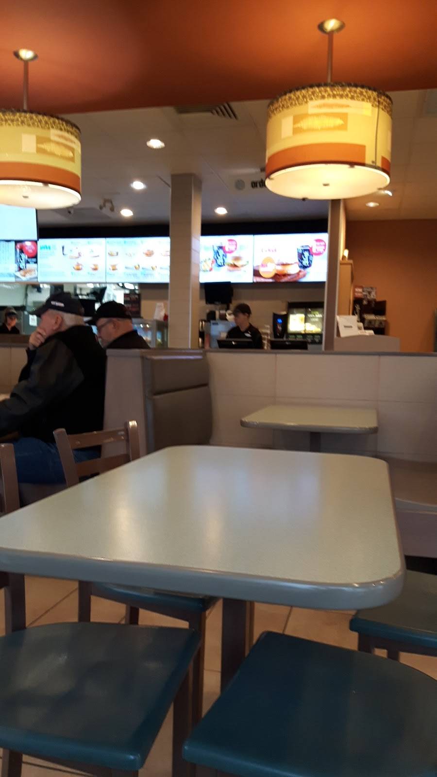 McDonalds | cafe | 870 Tower St S, Fergus, ON N1M 2P6, Canada | 5197875125 OR +1 519-787-5125