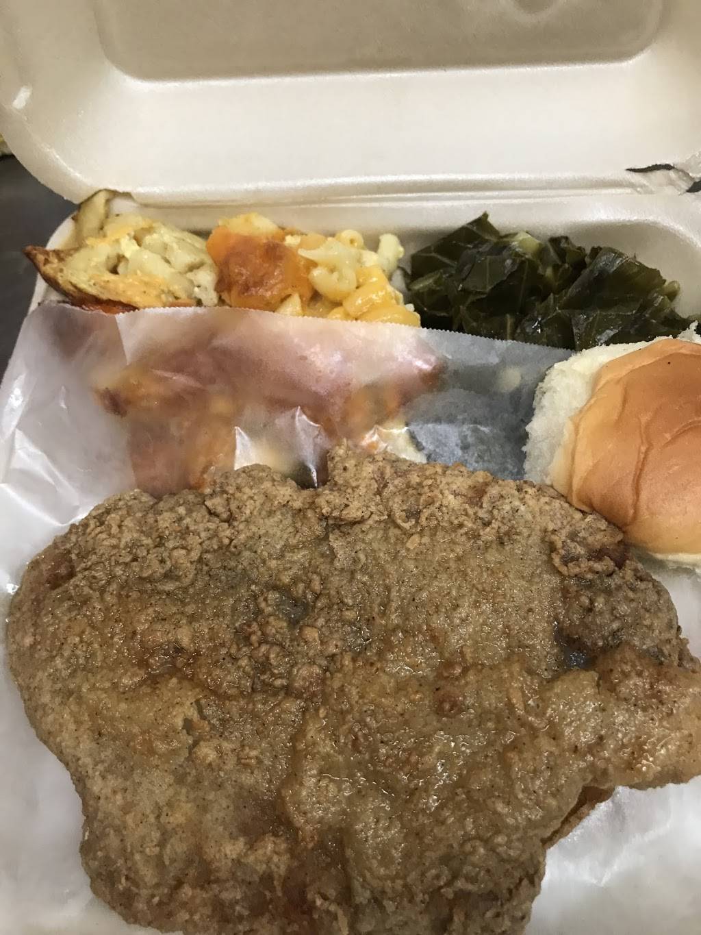 Barbeque Pit | restaurant | 5609 Farrow Rd, Columbia, SC 29203, USA | 8035434453 OR +1 803-543-4453