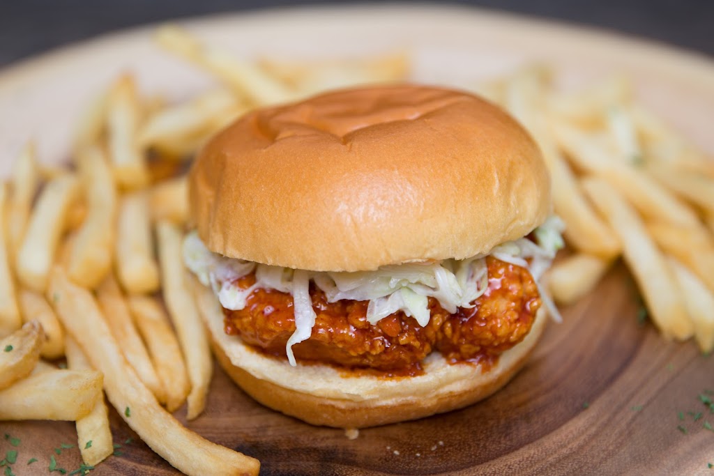 CM Korean Fried Chicken of Evanston 충만 치킨 | restaurant | 1009 Davis St, Evanston, IL 60201, USA | 8472628686 OR +1 847-262-8686