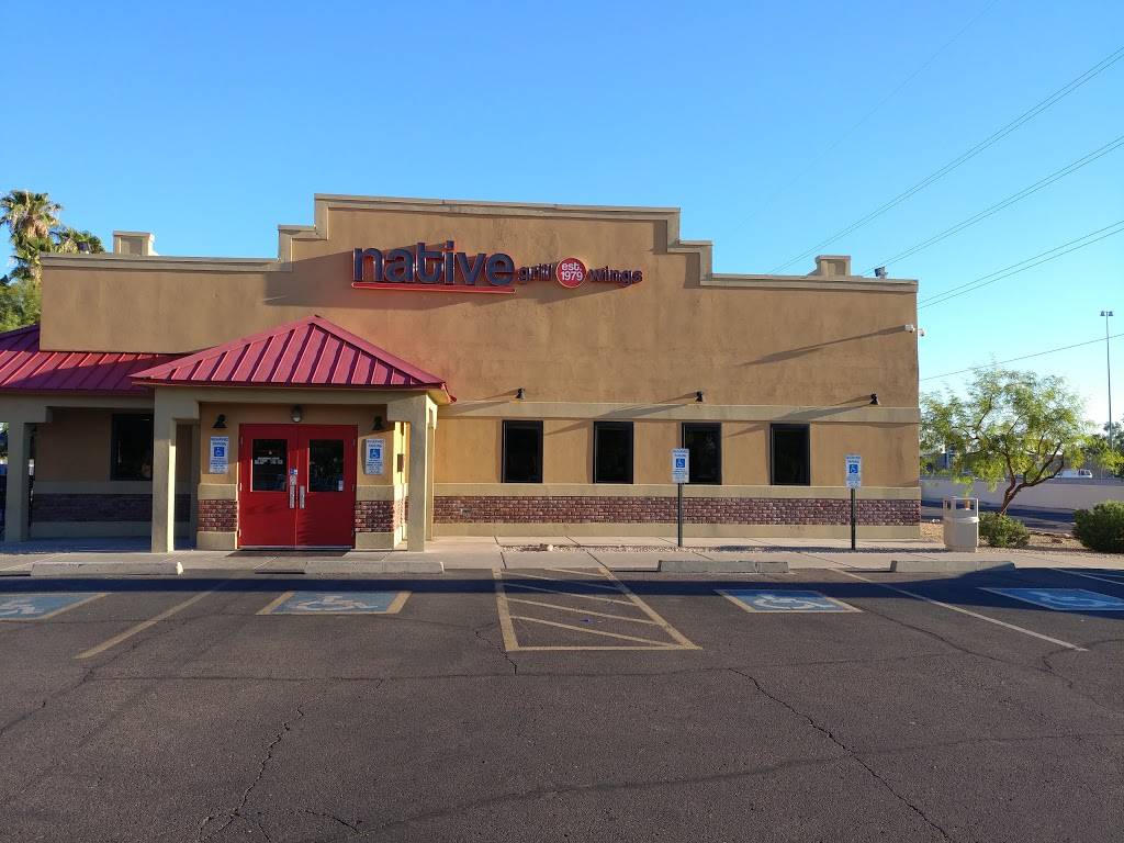 Native Grill & Wings | restaurant | 10004 N 26th Dr, Phoenix, AZ 85021, USA | 6029442891 OR +1 602-944-2891