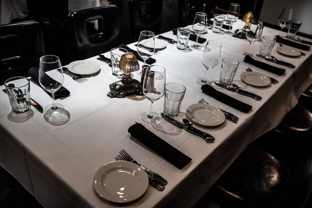 Mortons The Steakhouse | restaurant | 41 E. Washington St, Indianapolis, IN 46204, USA | 3172294700 OR +1 317-229-4700