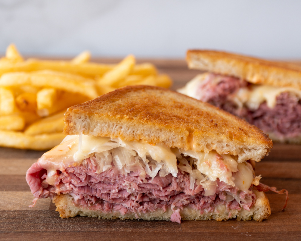 Leftys Cheesesteaks | restaurant | 31931 Gratiot Ave, Roseville, MI 48066, USA | 5862855420 OR +1 586-285-5420