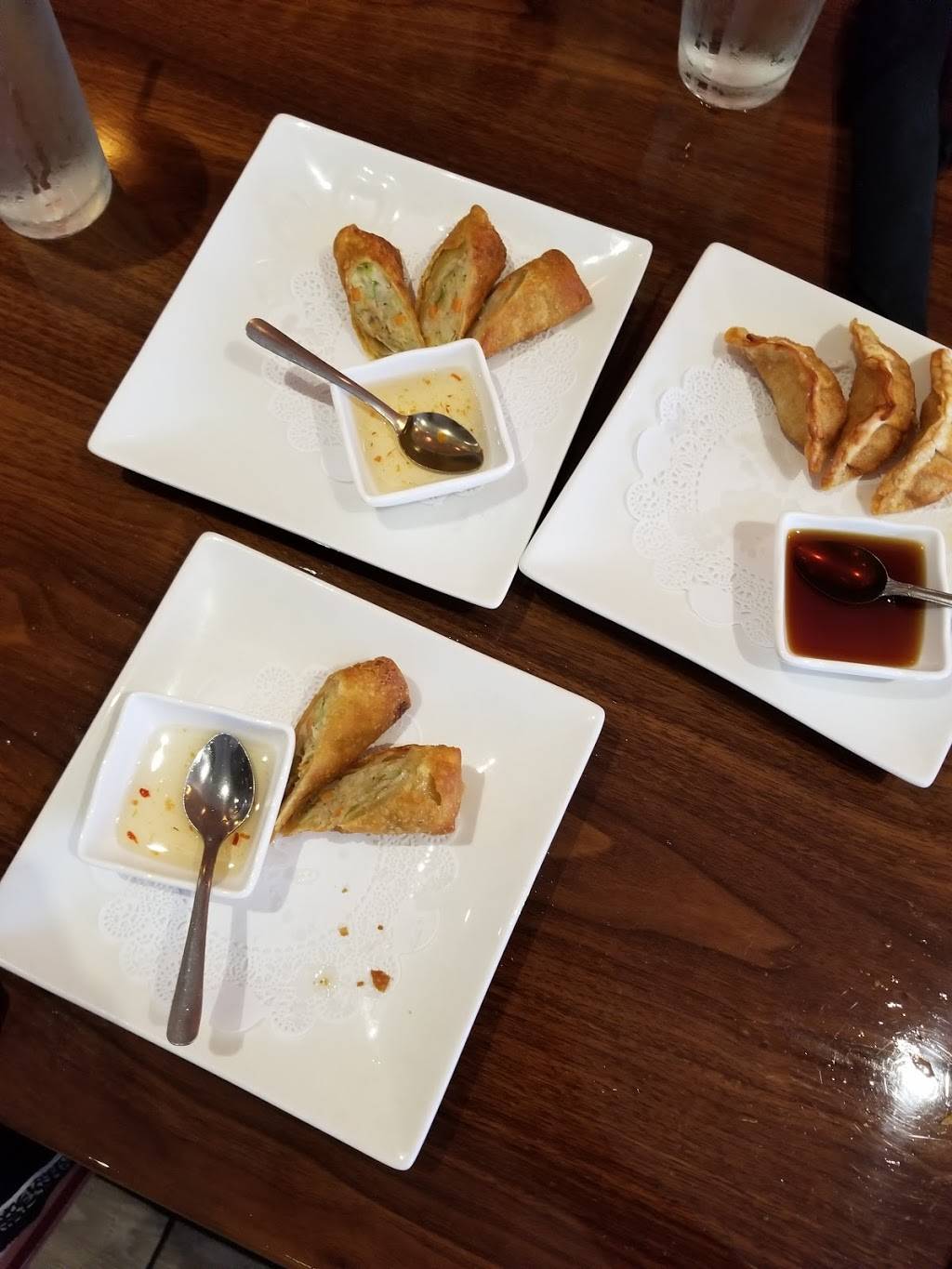 Lucky Thai | restaurant | 1594 Woodcliff Dr NE Suite F, Atlanta, GA 30329, USA | 6787059539 OR +1 678-705-9539