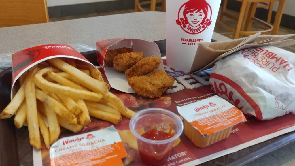 Wendys | restaurant | 400 3rd St S, Jacksonville, FL 32250, USA | 9042462433 OR +1 904-246-2433