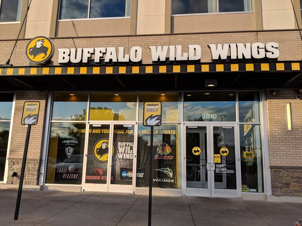 Buffalo Wild Wings | meal takeaway | 9810 NE Cascades Pkwy, Portland, OR 97220, USA | 5032810351 OR +1 503-281-0351