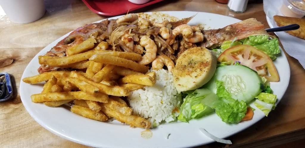 Langosta Nayarita | restaurant | 3118 W 59th St, Chicago, IL 60629, USA | 8722675553 OR +1 872-267-5553