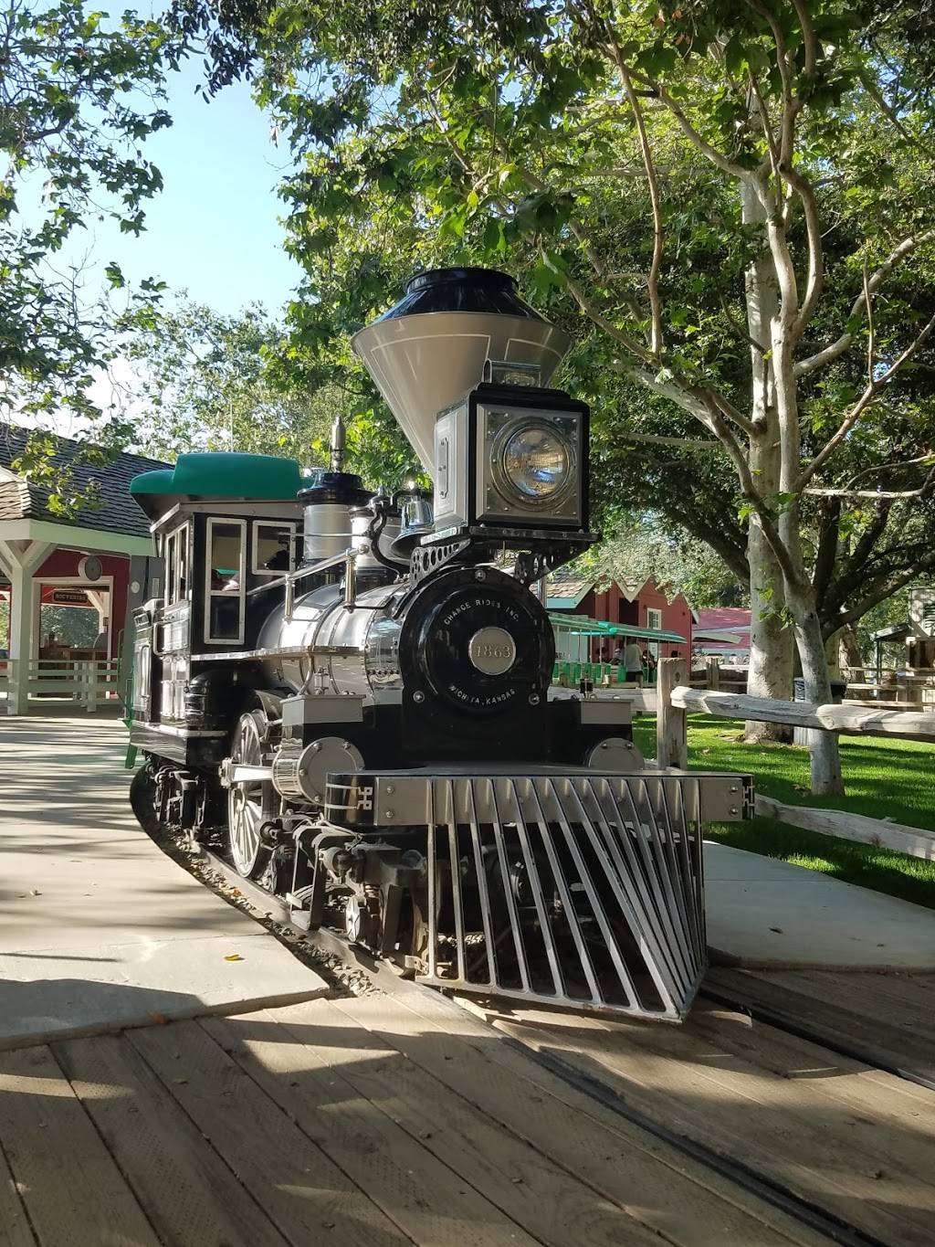 Irvine Park Railroad | meal takeaway | 1 Irvine Park Rd, Orange, CA 92869, USA | 7149973968 OR +1 714-997-3968